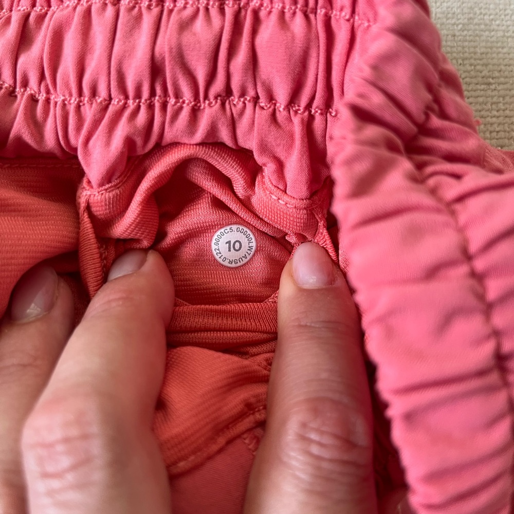 lululemon Hotty Hot Shorts Low-Rise, Size 10, 2.5” inseam, Raspberry Cream - Picture 3 of 4